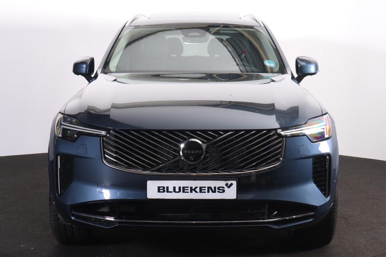 Volvo XC90 T8 Recharge AWD Plus Bright - Panorama/schuifdak - IntelliSafe Assist & Surround - 360º Camera - Harman/Kardon audio - Adaptieve LED koplampen - Vrwarmde voorstoelen, stuur & achterbank - Parkeersensoren voor & achter - Elektr. bedienb. voorstoelen met ge
