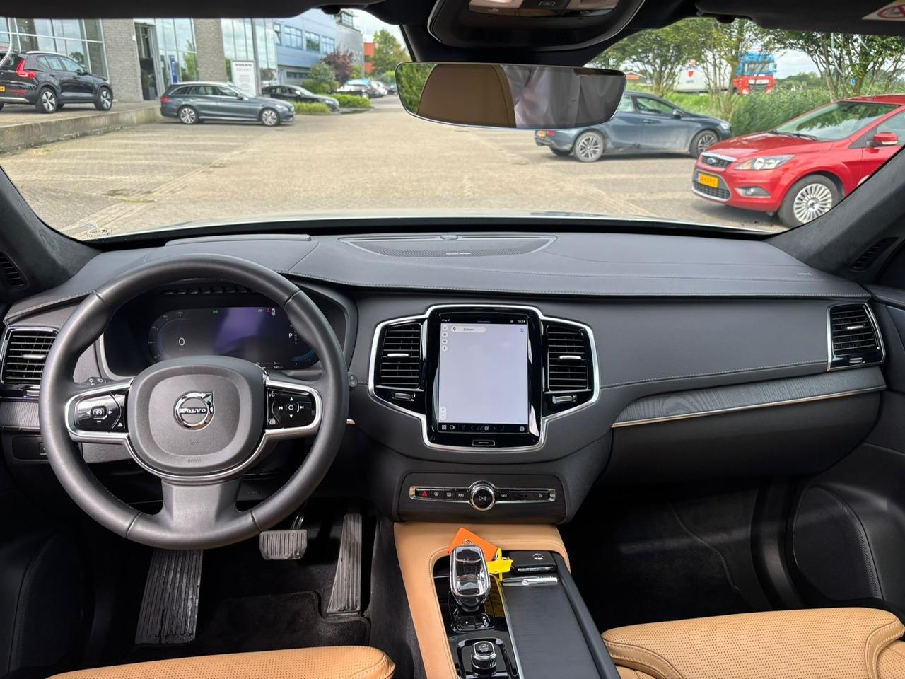 Volvo XC90 T8 Plug-in hybrid AWD Ultra Dark | 22"L.M.Velgen | Nappa Leder | Panoramadak |