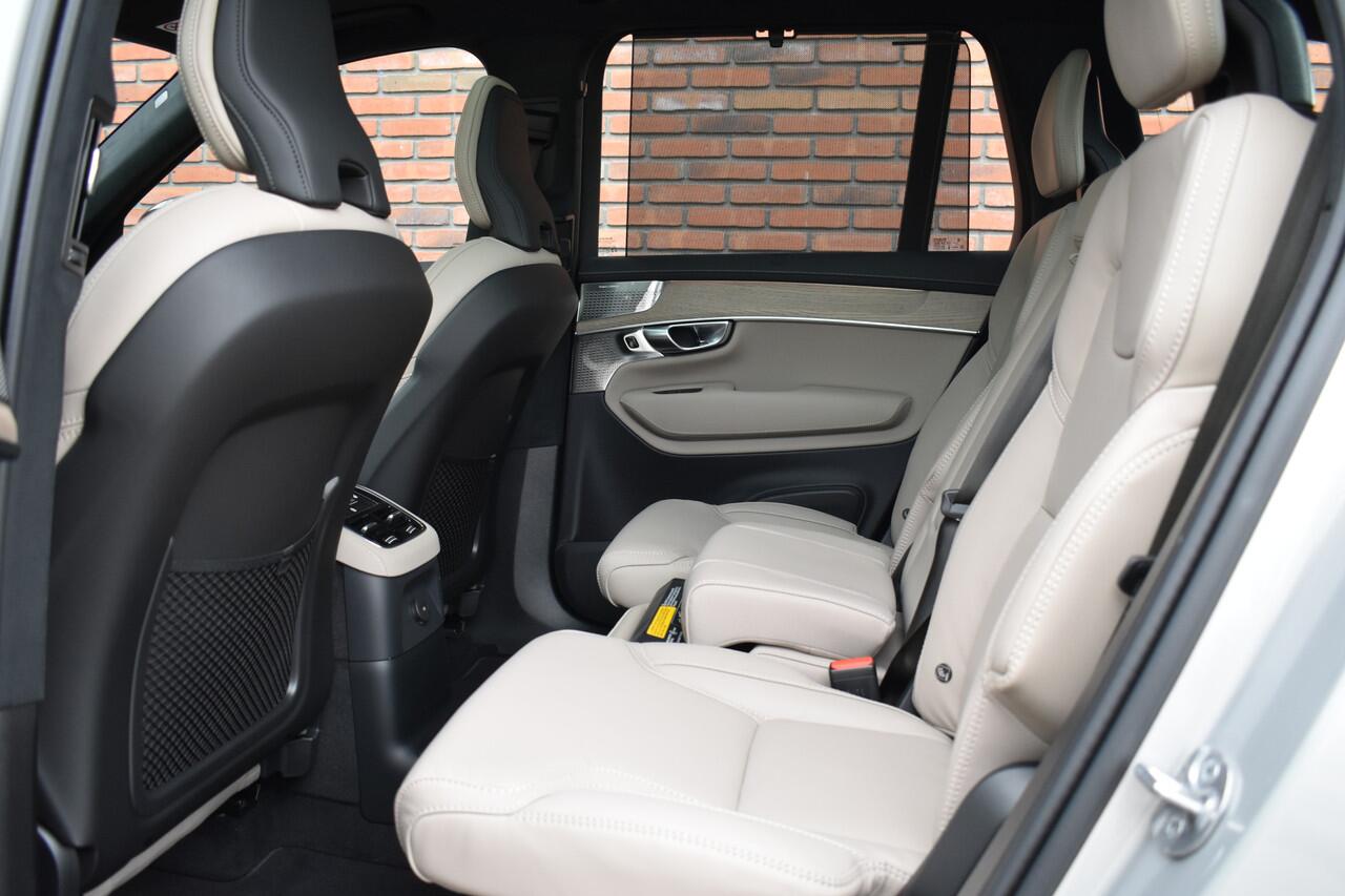 Volvo XC90 T8 455PK Plug-in hybrid AWD Ultra Dark | Bowers & Wilkins | Luchtvering | Massage | 21 inch |