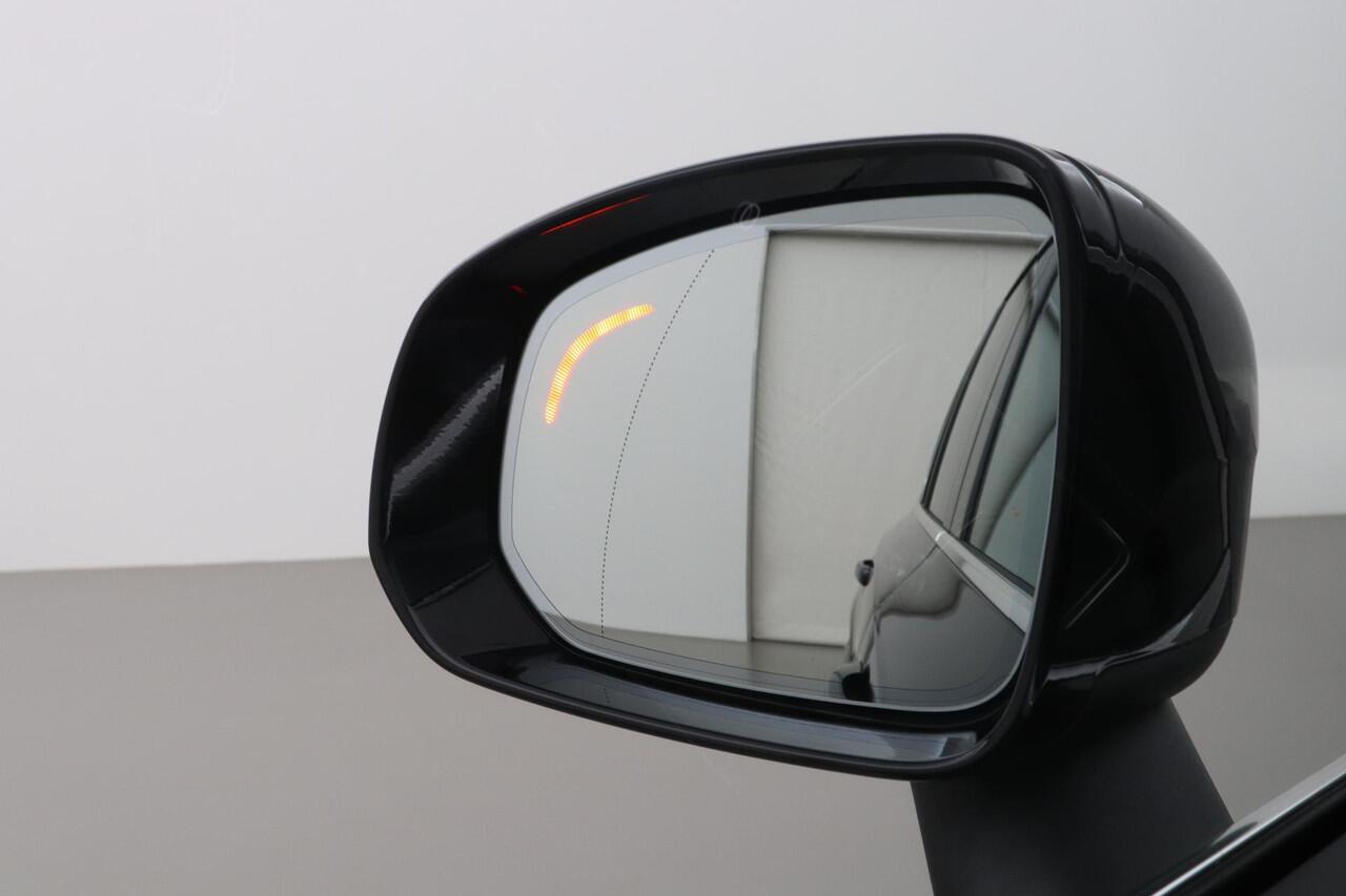 Volvo XC90 T8 Plug-in hybrid Ultra Bright | FACELIFT | Bowers&Wilkins | Massage+Ventilatie | Trekhaak | 22 Inch | Panoramadak | Head-Up | 360 Camera