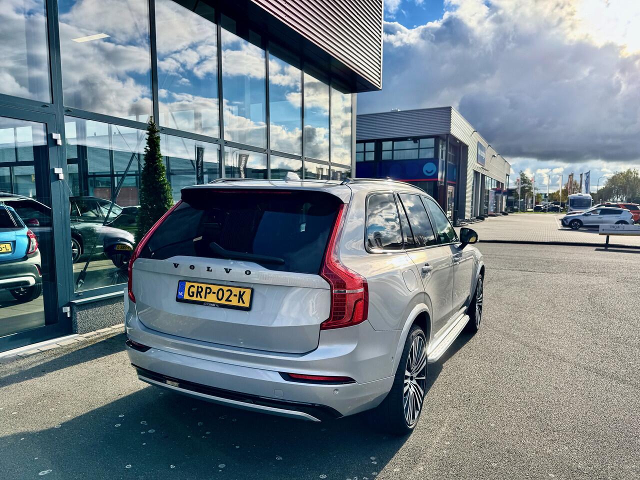 Volvo XC90 2.0 T8 Recharge AWD Ultra Dark 22" LEDER LUCHTVERING MASSAGE