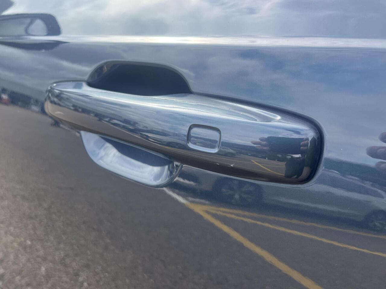 Volvo XC90 T8 Recharge AWD Plus Dark | Comfort Stoelen | Harman/Kardon | All Season Banden |