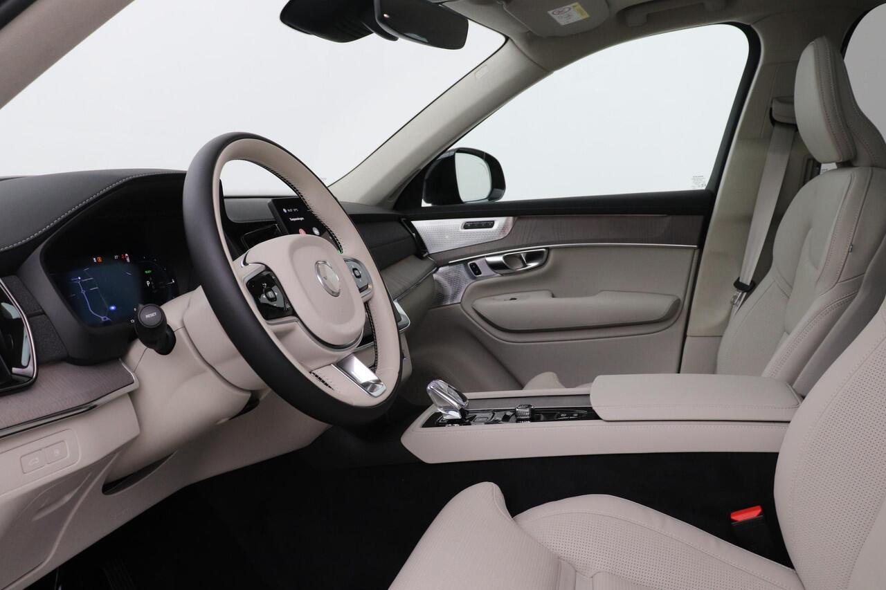 Volvo XC90 T8 Plug-in hybrid Ultra Dark | Cardamom | FACELIFT | Bowers&Wilkins | Massage+Ventilatie | Trekhaak | 22 Inch | Panoramadak | Head-Up |