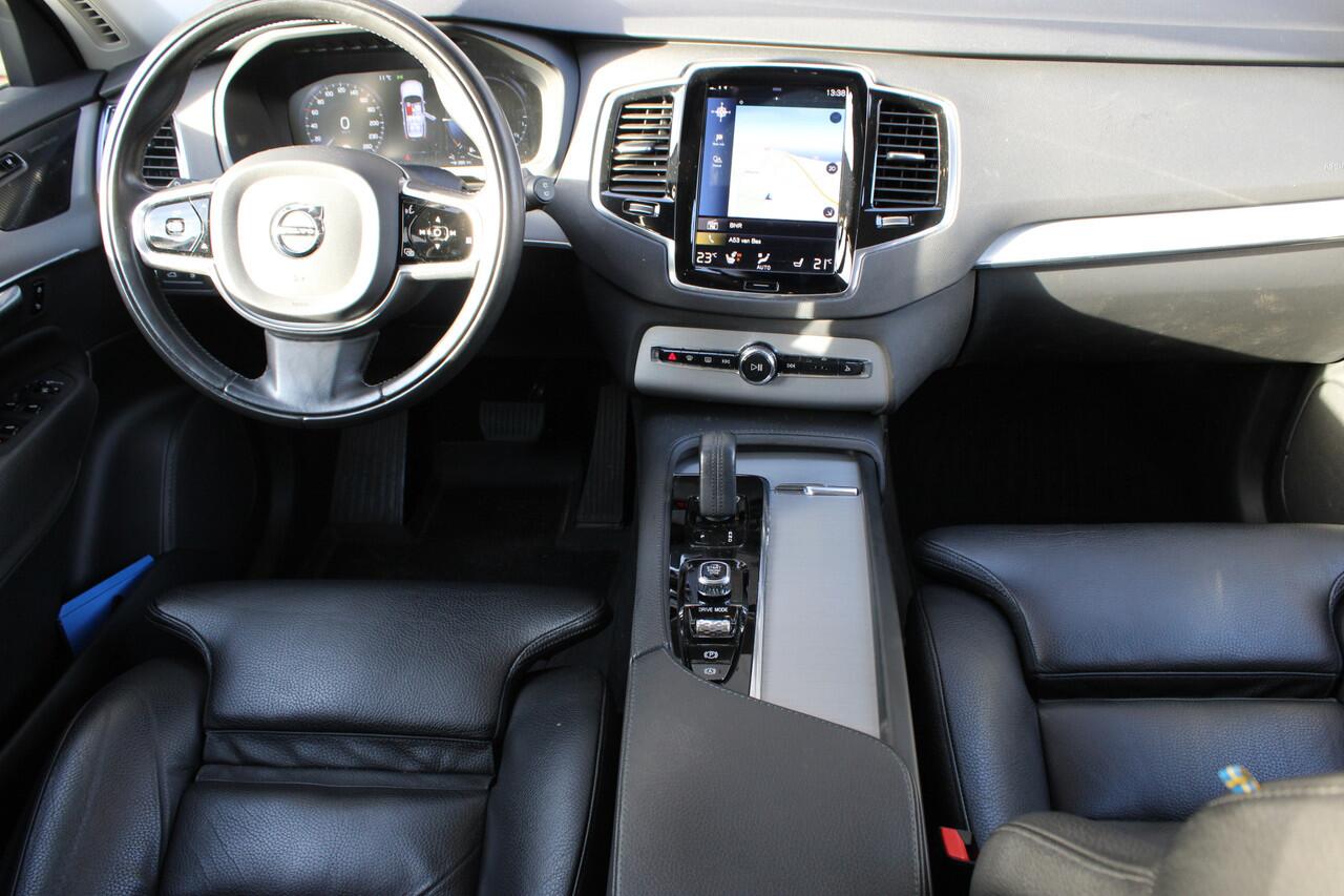 Volvo XC90 2.0 T8 Twin Engine AWD 7 persoons - 22 Inch - Luchtvering - Panoramadak - Comfortzetels - Harman Kardon - Dealer onderhouden - Head up - Topview camera - Adaptieve Cruise Control - Trekhaak