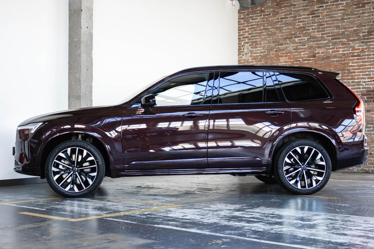 Volvo XC90 2.0 T8 Plug-in hybrid AWD Ultra Dark | Luchtvering | Getint Glas | Panorama Schuif/Kanteldak | Head-Up Display | Harman Kardon Premium Audio |