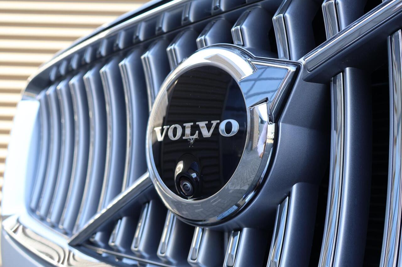 Volvo XC90 T8 Recharge AWD Plus Bright | LONG RANGE | Google | Panoramadak | Harman Kardon