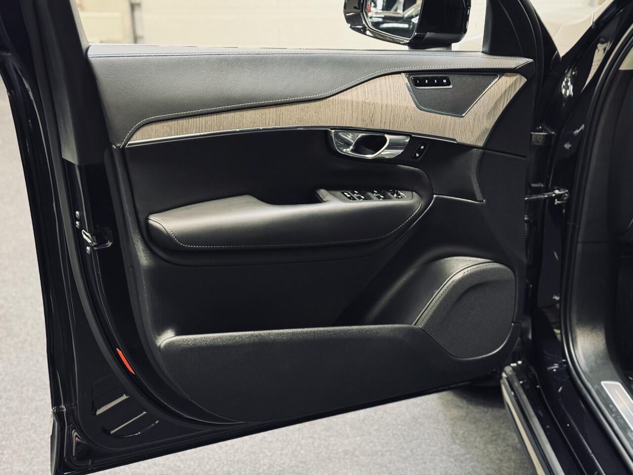 Volvo XC90 T8 Recharge AWD Inscription 7p. | Nappa | Panorama | Massage