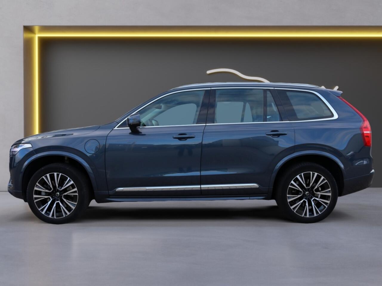 Volvo XC90 Ultimate Bright Recharge Plug-In Hybrid AWD Long Range l Pano l