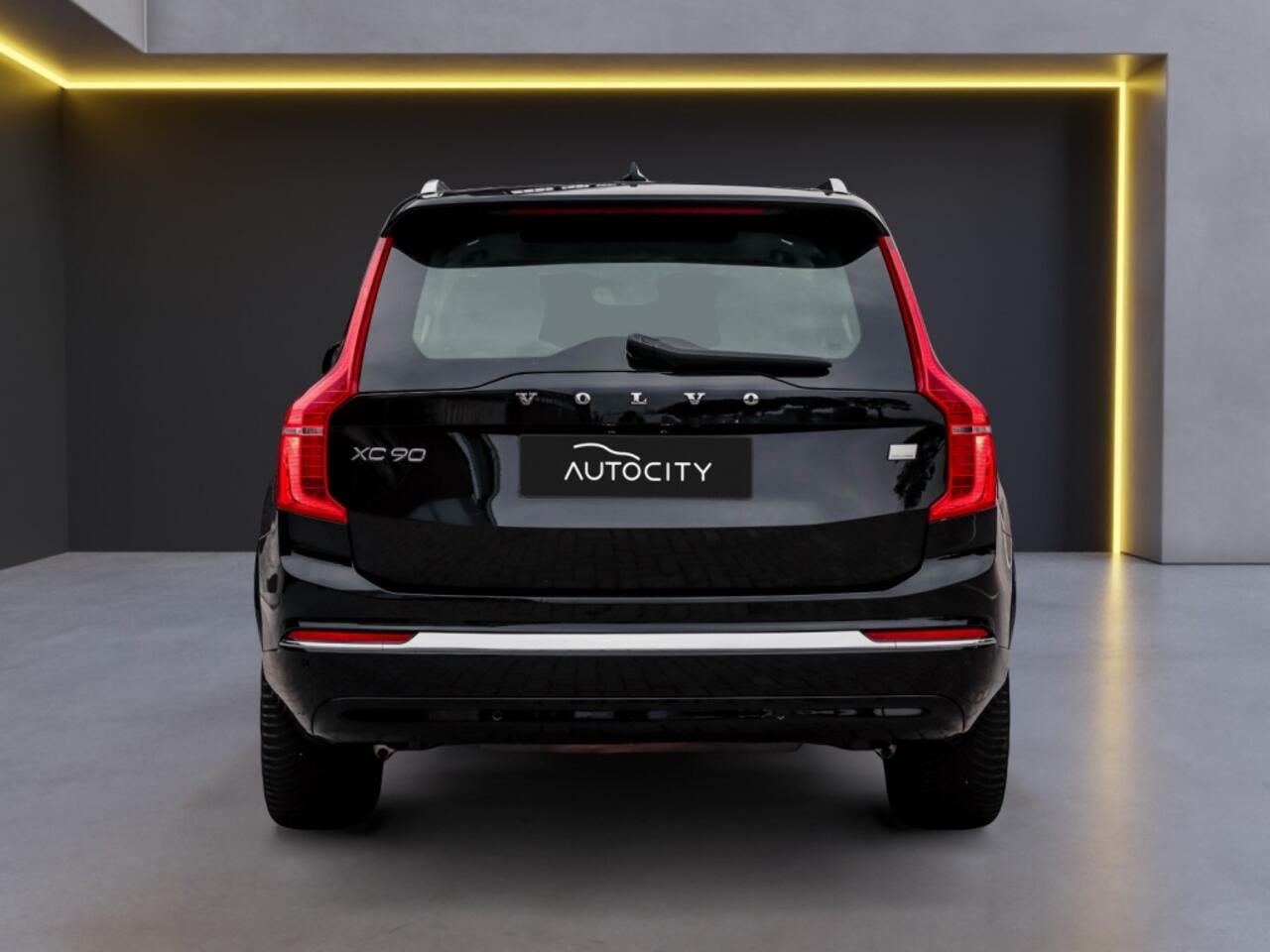 Volvo XC90 Ultimate Bright Recharge Plug-In Hybrid AWD Long Range l Pano l