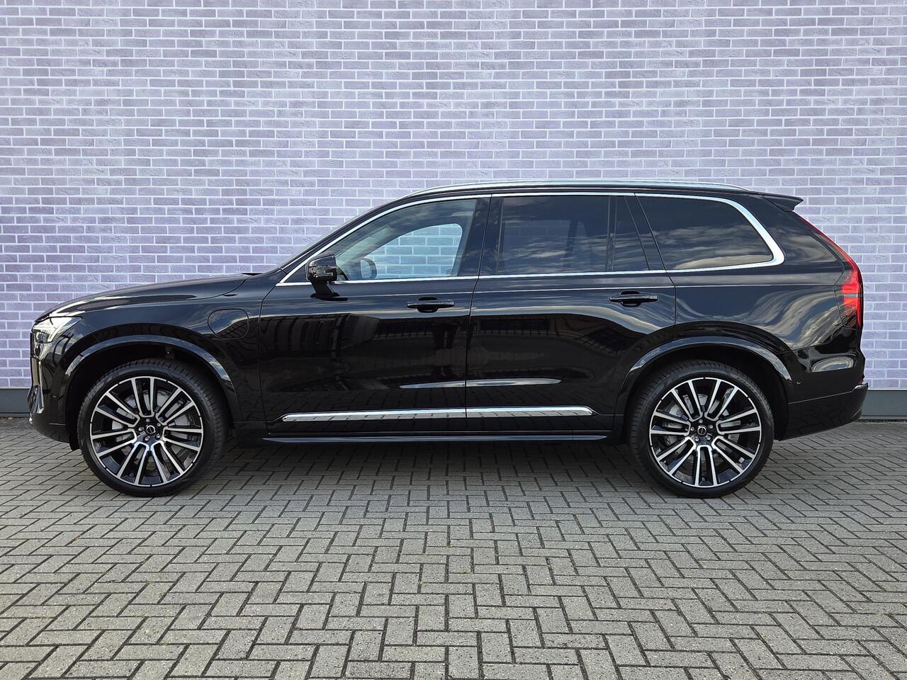 Volvo XC90 T8 Plug-in hybrid AWD Ultra Bright | Nappa leder met massage | Actieve luchtvering | Bowers & Wilkins | 22" 7-Dubbel Spaaks | Extra getint glas