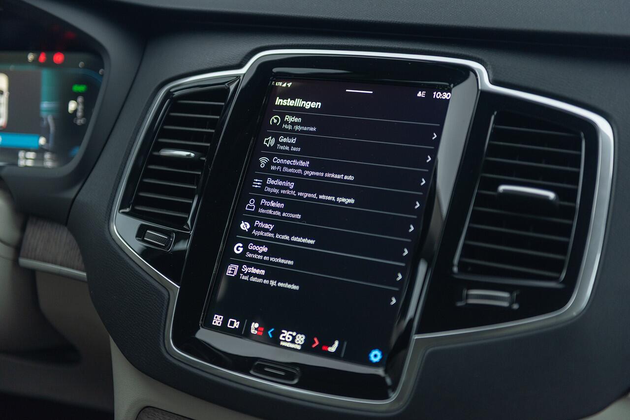 Volvo XC90 T8 Aut. Long Range Plus Bright Leder ACC Parkeercamera Trekhaak 455pk