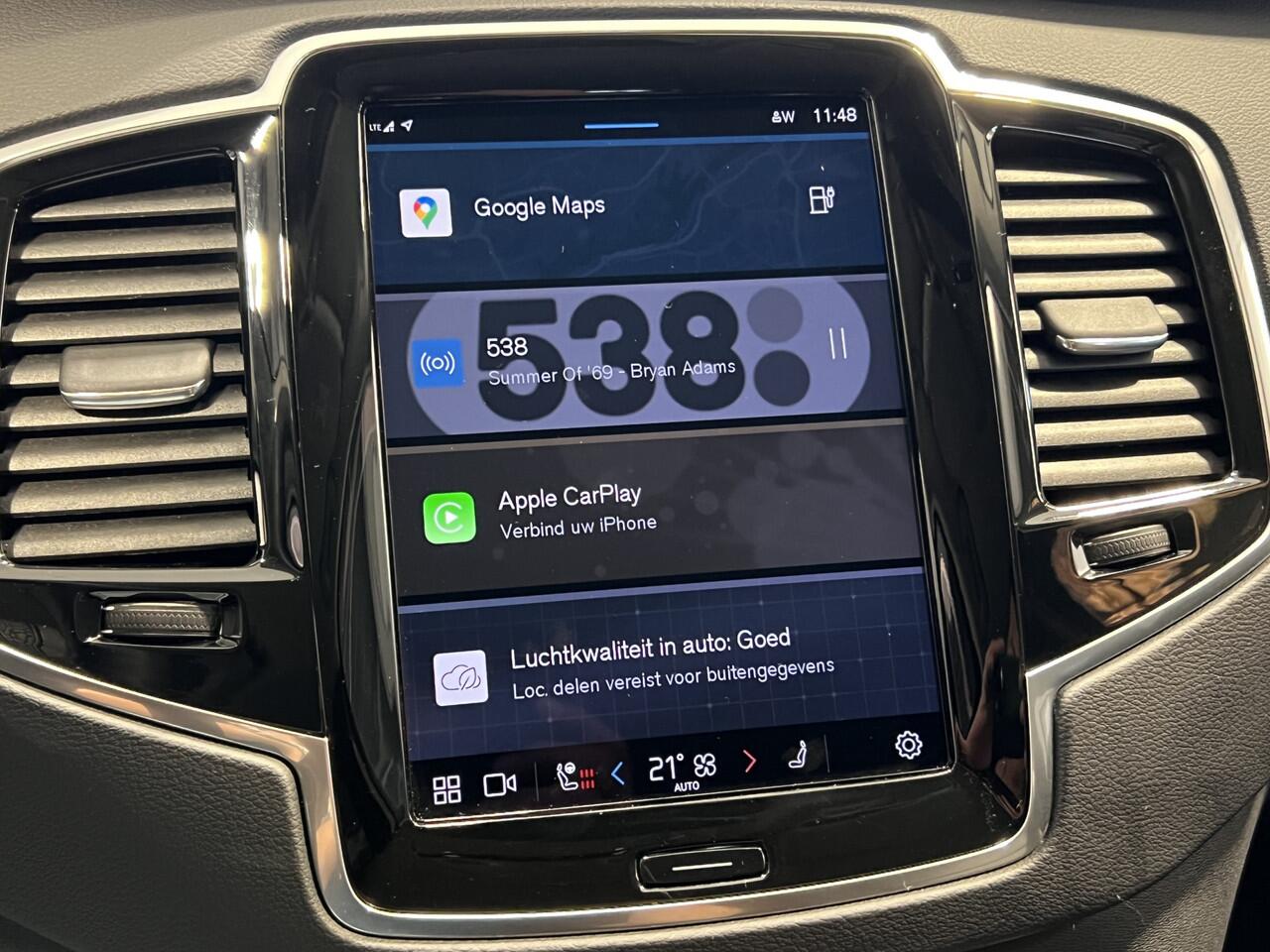 Volvo XC90 2.0 T8 Recharge AWD Plus Dark Long Range | Android/Apple Carplay | LM Velgen 20" | Trekhaak | Voorstoelen + Achterbank + Stuur Verwarmd | Adaptieve Cruise Control |