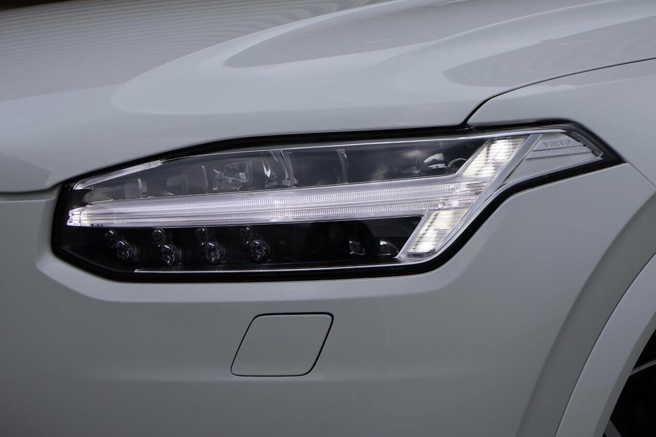 Volvo XC90 T8 Recharge AWD Inscription | Longe Range | Luchtvering | Wool blend bekleding | Panoramadak | Pilot assist