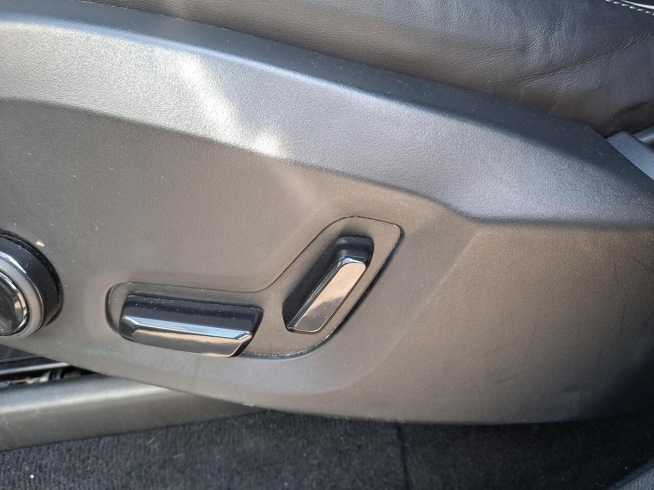 Volvo XC90 T8 Recharge AWD Plus Bright | B&W Audio | 360 Camera | Keyless | Panoramadak