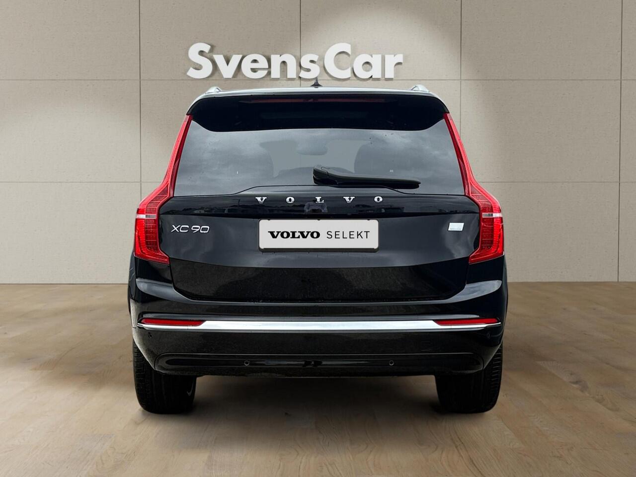 Volvo XC90 2.0 T8 Plug-in hybrid AWD Plus Bright | Extra getint glas | 360 graden camera | Panoramadak | Stoelverwarming |