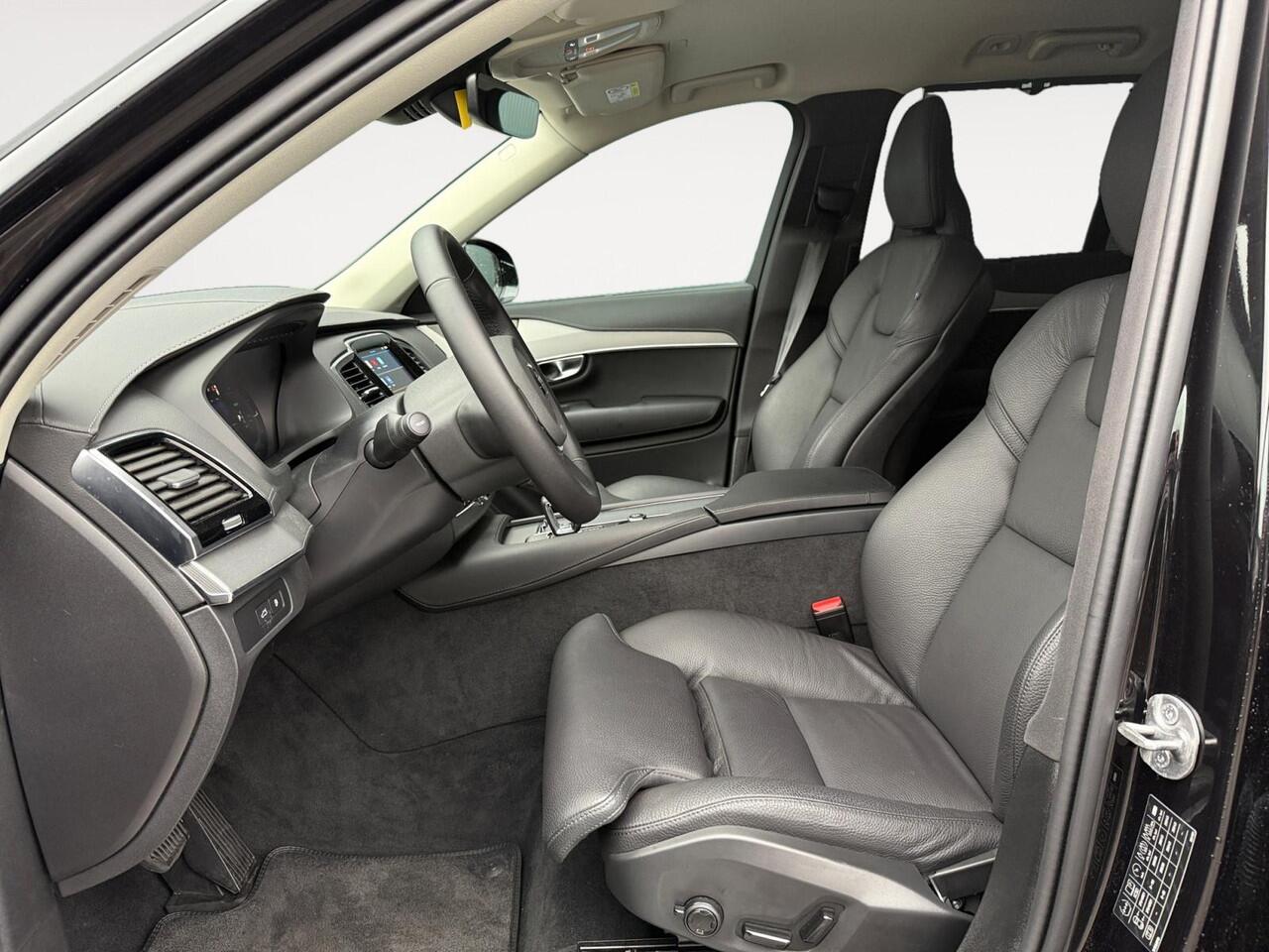 Volvo XC90 2.0 T8 Plug-in hybrid AWD Plus Bright | Extra getint glas | 360 graden camera | Stoelverwarming |