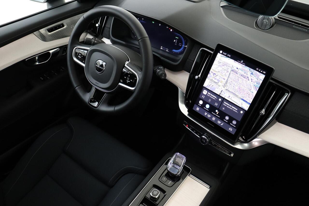 Volvo XC90 II T8 PLUG-IN HYBRID AWD ULTRA DARK -PANO.DAK|BOWERS&WILKINS|LUCHTVERING|360°CAM|HEAD-UP DISP.|TREKHAAK|HERRINGBONE