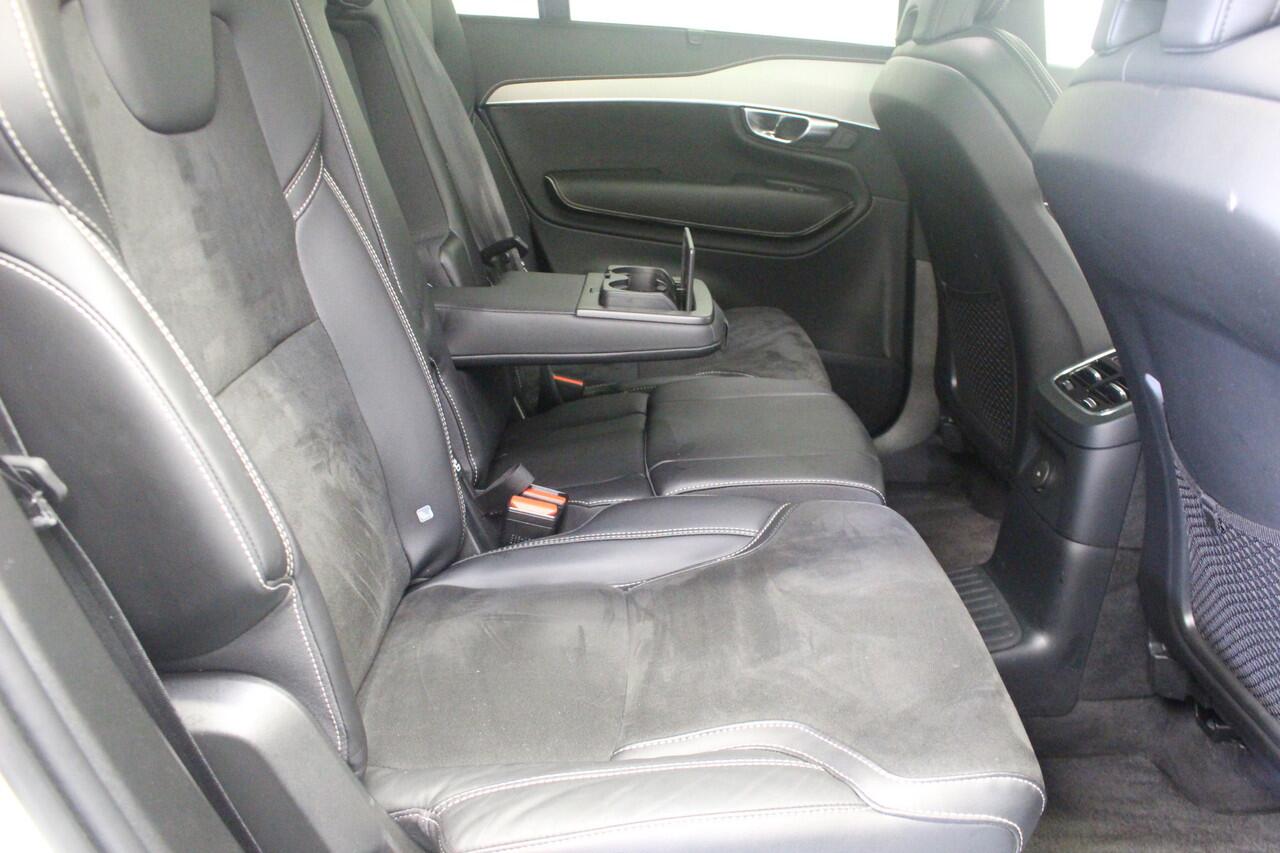 Volvo XC90 T8 Recharge AWD R-Design | Rijklaarprijs | Luchtvering | Trekhaak | Long Range |