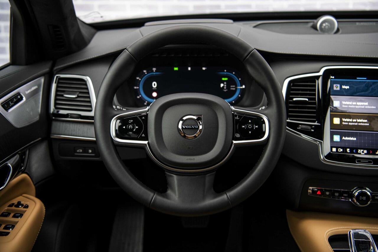 Volvo XC90 2.0 T8 Plug-in hybrid AWD Ultra Dark | Trekhaak | Edition Pack | Donker Glas | Luchtvering | Bowers & Wilkins | Stoel Ventilatie & Massage |