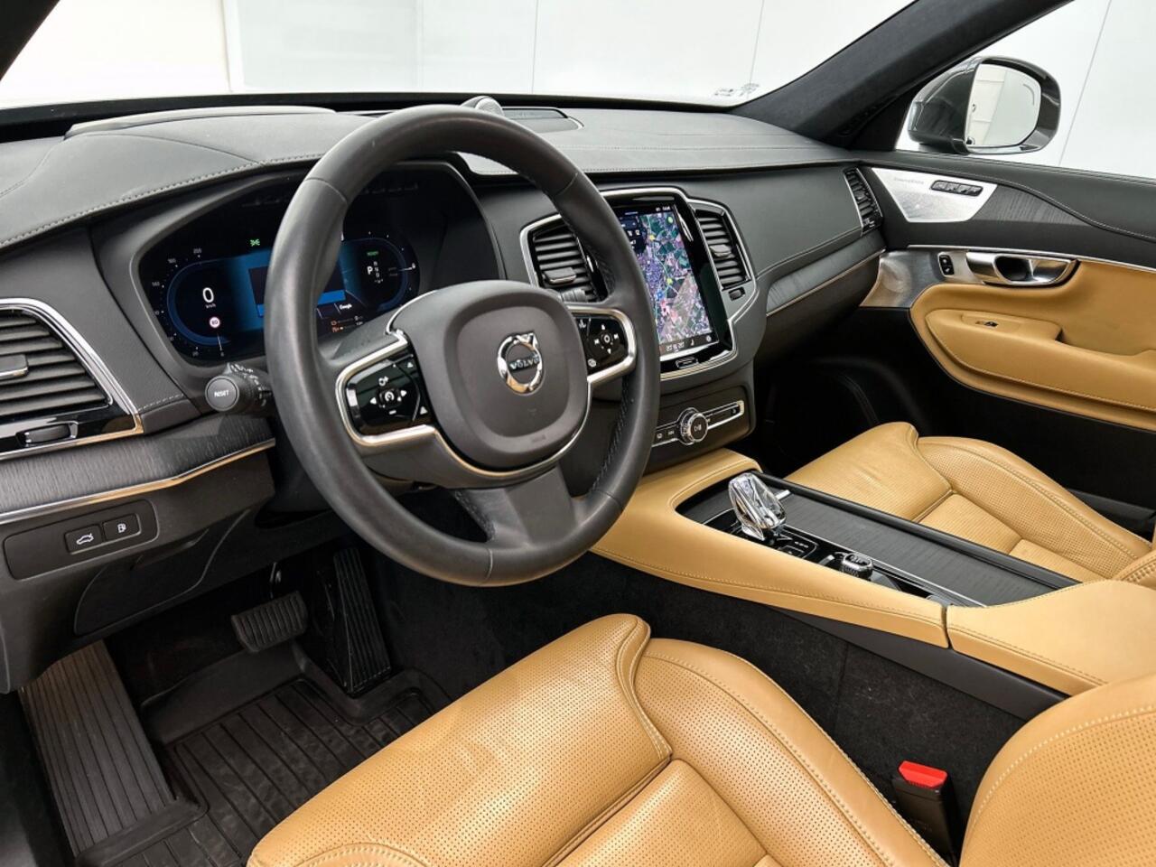 Volvo XC90 2.0 T8 AWD Ultimate Bright | Luchtvering | Leder | Panoramadak |