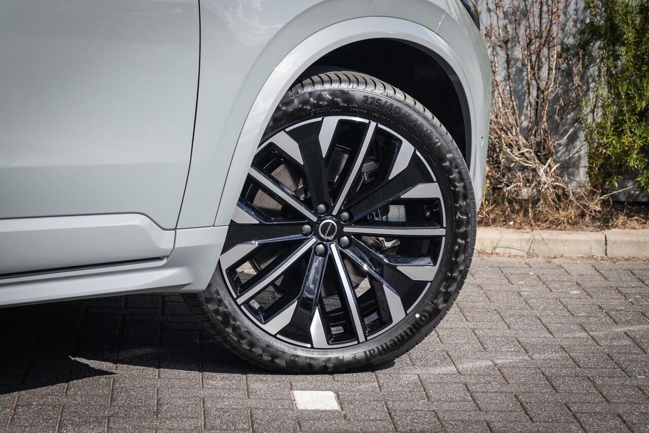 Volvo XC90 T8 Plug-in hybrid AWD Ultra Dark | Bowers & Wilkins Premium Audio | Luchtvering | 360 Camera | Head-Up | Massage + ventilatie | Extra Getint Glas | Trekhaak inklapbaar |