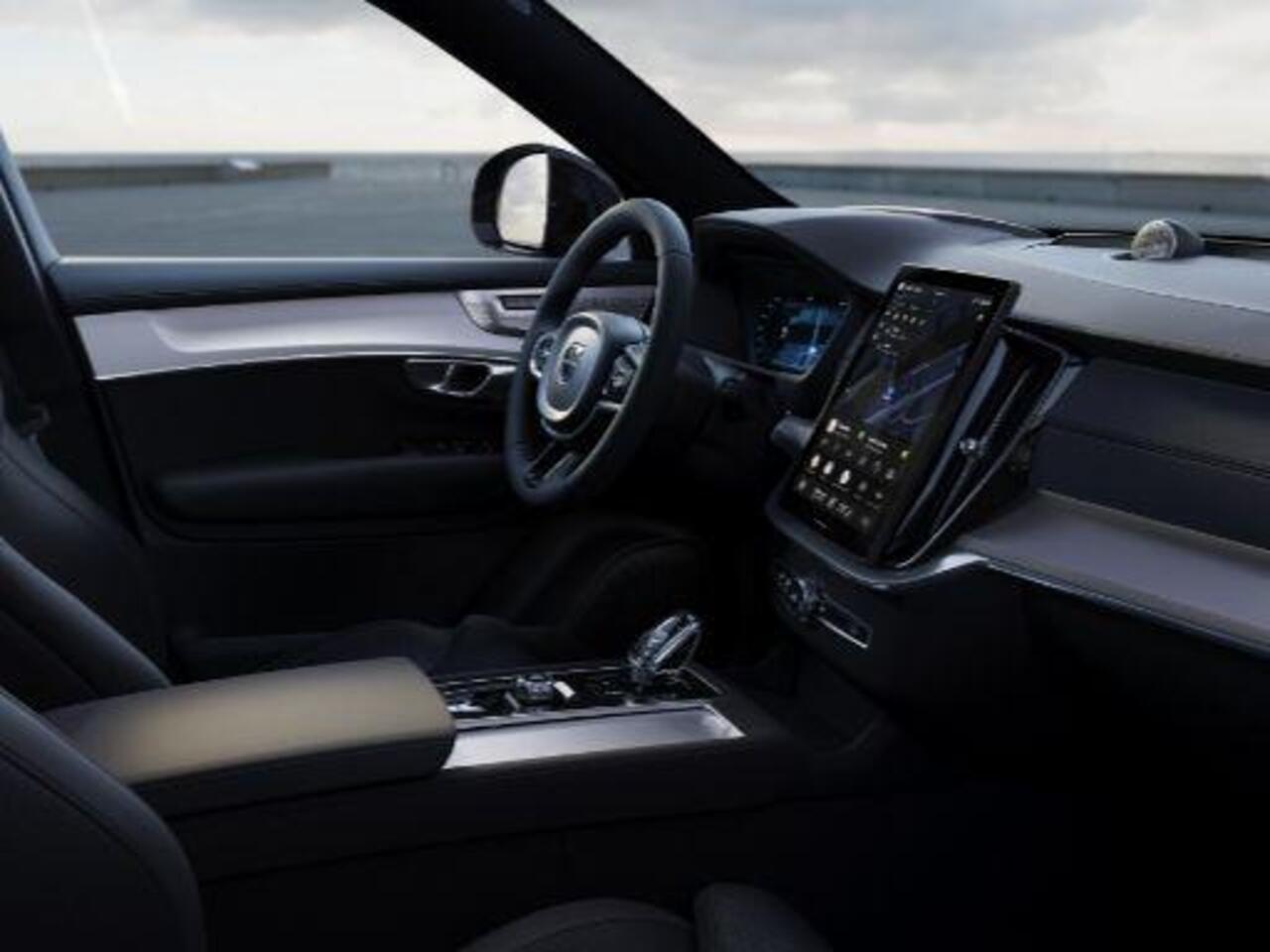 Volvo XC90 T8 Plug-in hybrid AWD Ultra Black Edition | Nu te bestellen! | Geperforeerd Nappaleder | Harman/Kardon Audio | Massagestoelen |