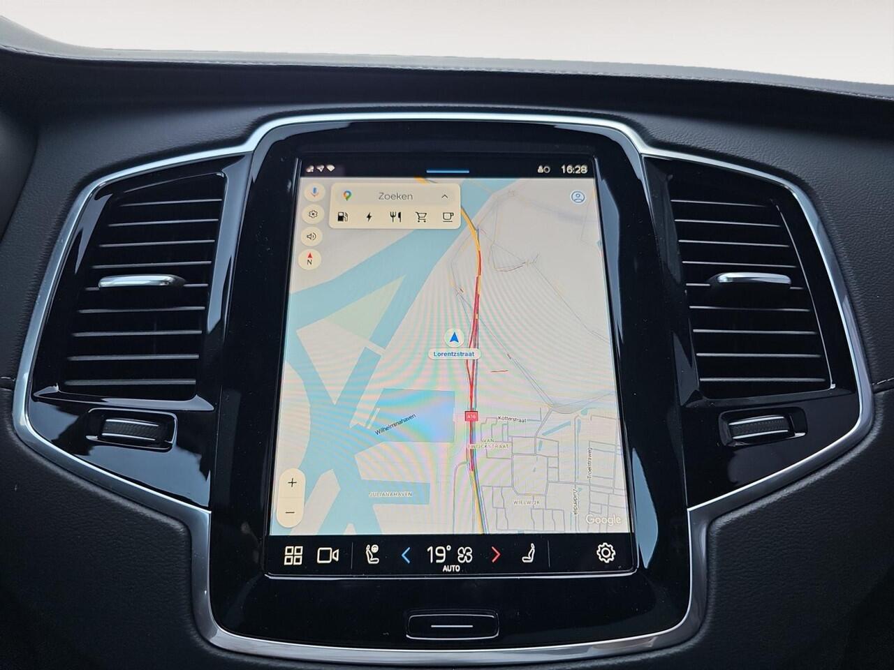 Volvo XC90 2.0 T8 Plug-in hybrid AWD Plus Bright | Sportstoelen | Harman/Kardon Audio | Extra getint glas | Panormadak |