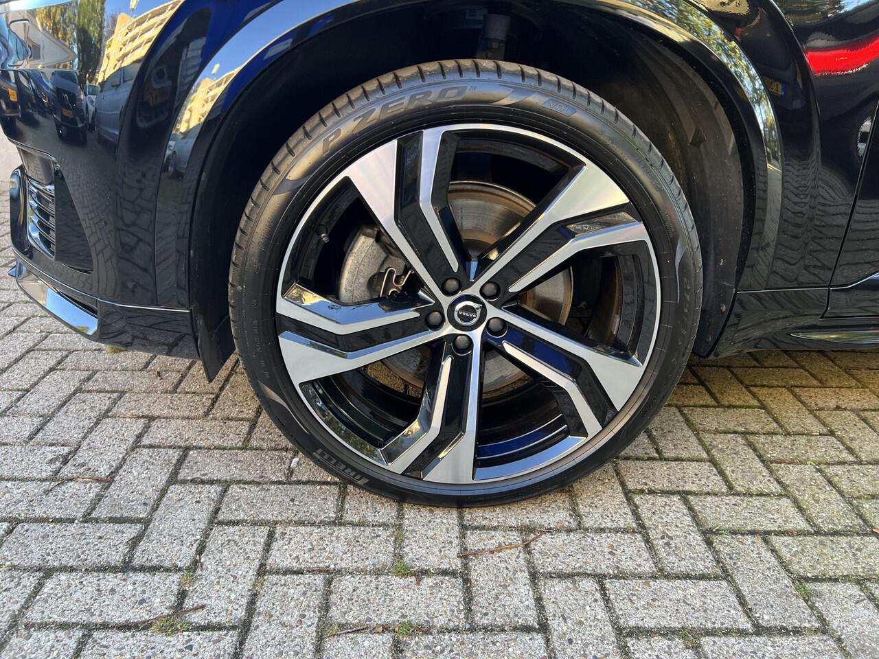 Volvo XC90 2.0 T8 Twin Engine AWD R-Design Luchtvering 360gr camera Panoramadak