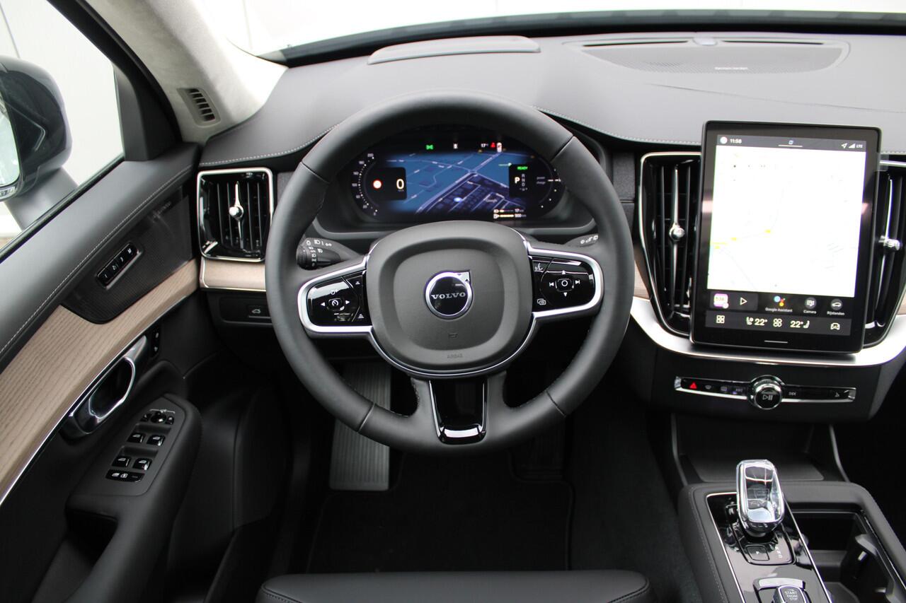 Volvo XC90 T8 Plug-in hybrid AWD Ultra Dark | Nieuw op voorraad | Luchtvering | Trekhaak