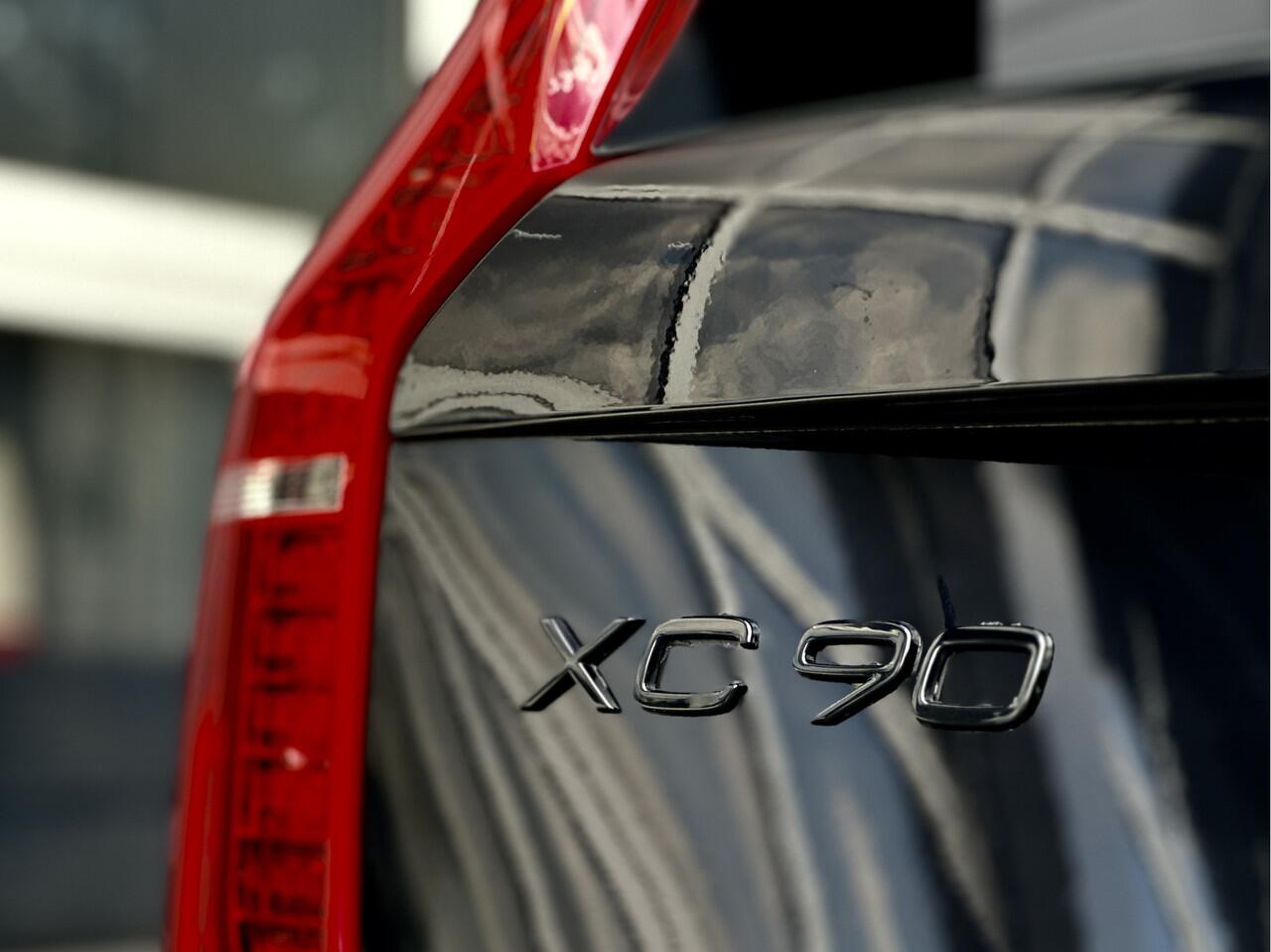 Volvo XC90 2.0 T8 Recharge AWD | Dark Label | Panoramadak | Luchtvering | Trekhaak | Adapt Cruise | Auto Pilot | Incl. BTW