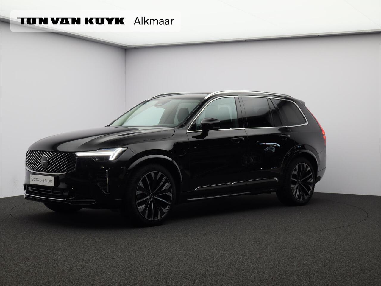 Volvo XC90 T8 455PK Plug-in hybrid AWD Ultra Bright / Facelift / Trekhaak / Luchtvering / Matrix LED / Head Up / Nubuck Hemel / Panoramisch Dak / 360gr Camera /