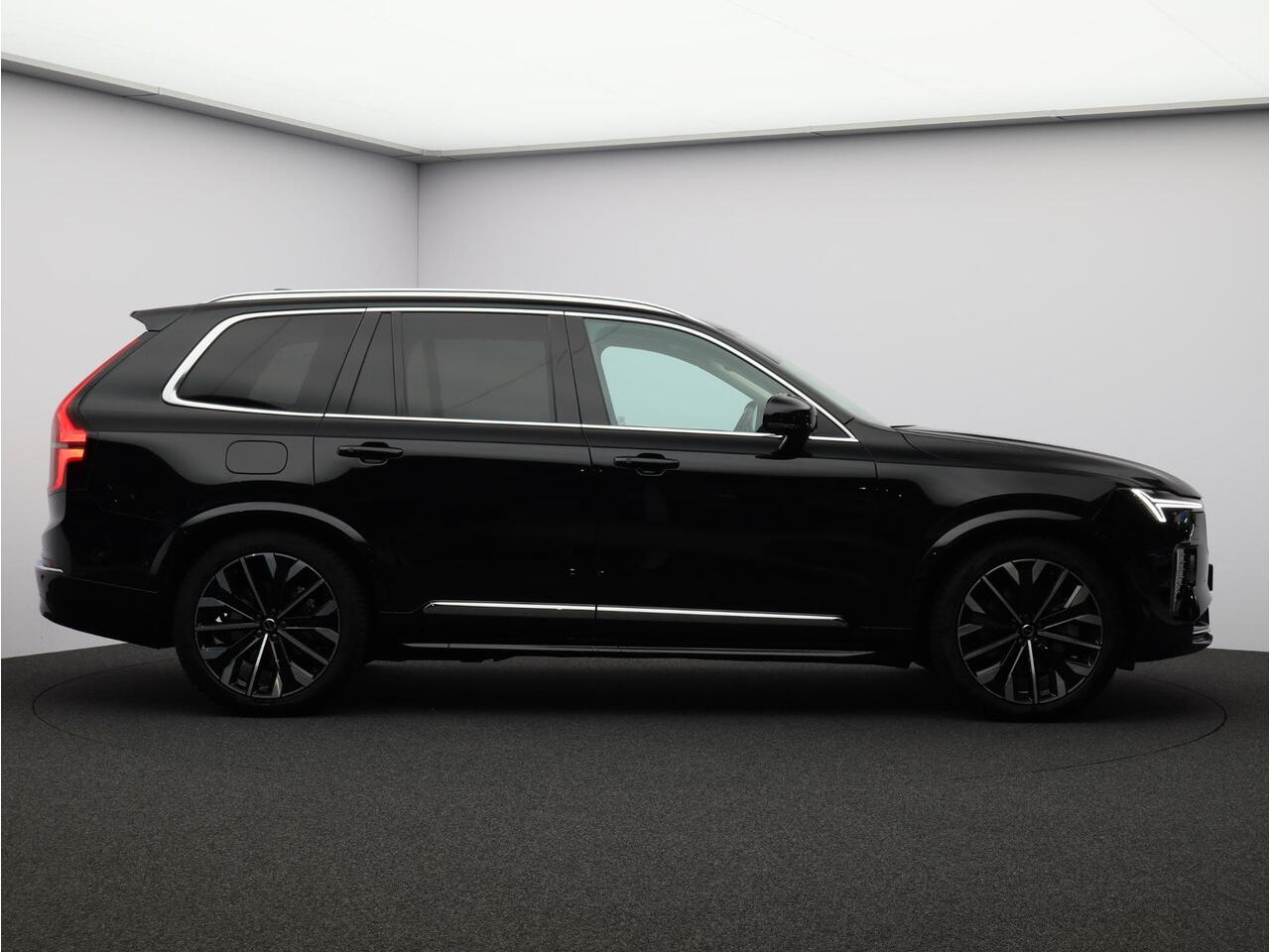 Volvo XC90 T8 455PK Plug-in hybrid AWD Ultra Bright / Facelift / Trekhaak / Luchtvering / Matrix LED / Head Up / Nubuck Hemel / Panoramisch Dak / 360gr Camera /