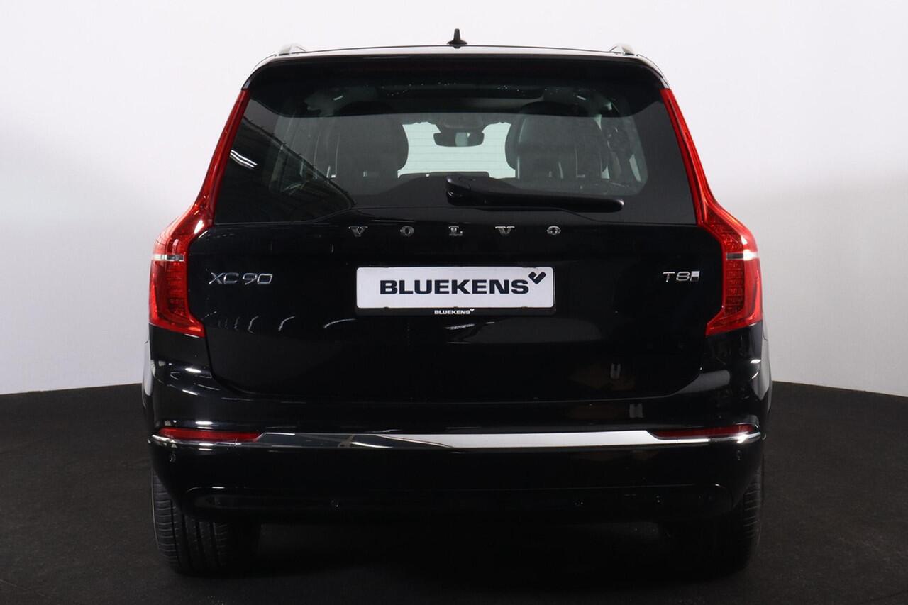 Volvo XC90 T8 Recharge AWD Ultra Bright - Panorama/schuifdak - IntelliSafe Assist & Surround - Harman/Kardon audio - Adaptieve LED koplampen - Parkeercamera achter - Verwarmde voorstoelen, stuur & achterbank - Parkeersensoren voor & achter - Elektr. bedienb. voorsto