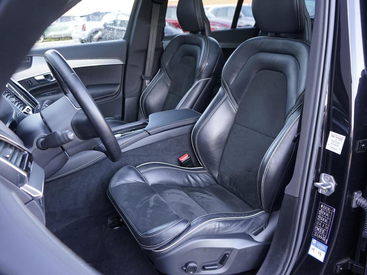 Volvo XC90 2.0 T8 Recharge AWD R-Design 1e Eig / Dealeronderh. / Trekhaak / Panoramadak / 360 camera / Ambienteverlichting / Stoelverwarming voor en achter