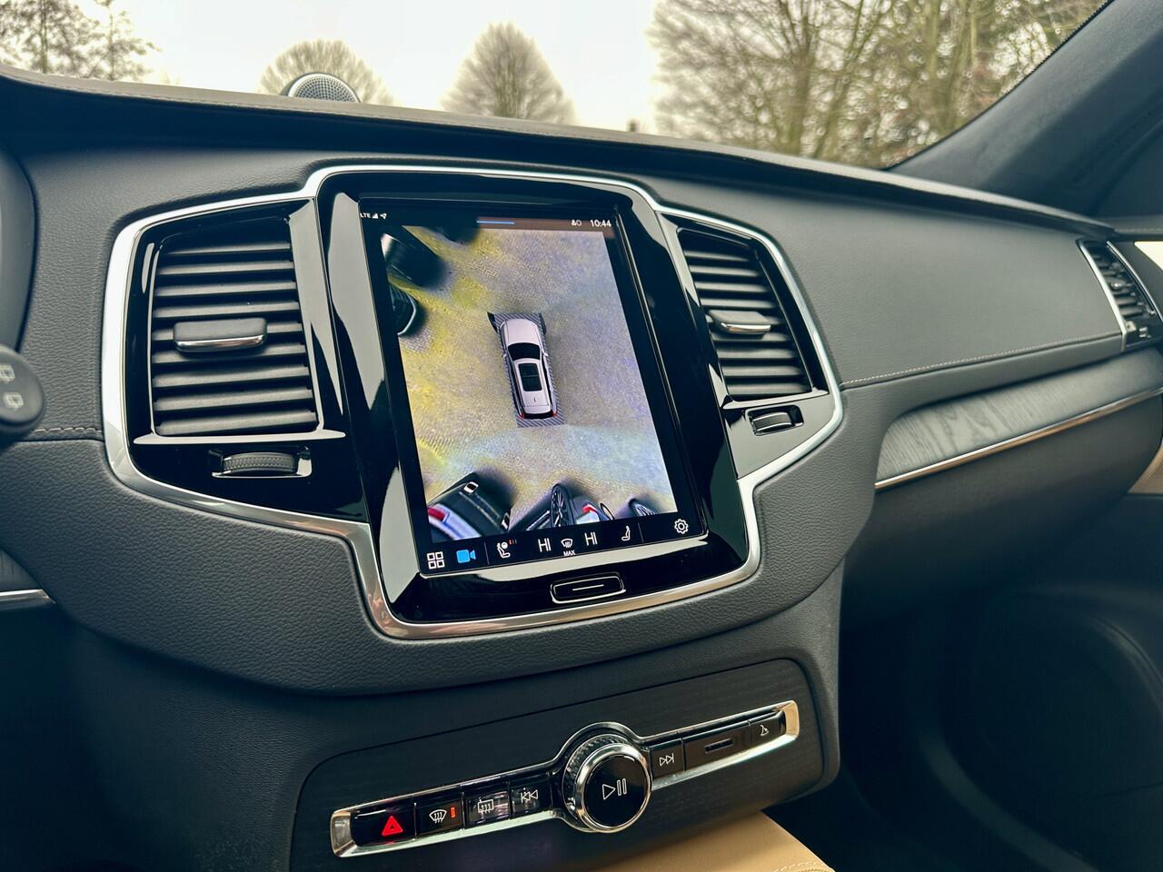 Volvo XC90 2.0 T8 Recharge AWD | Dark Label | Pano | Luchtvering | Bower & Wilkens | Trekh | Massagestoelen | VOL OPTIES | Incl BTW