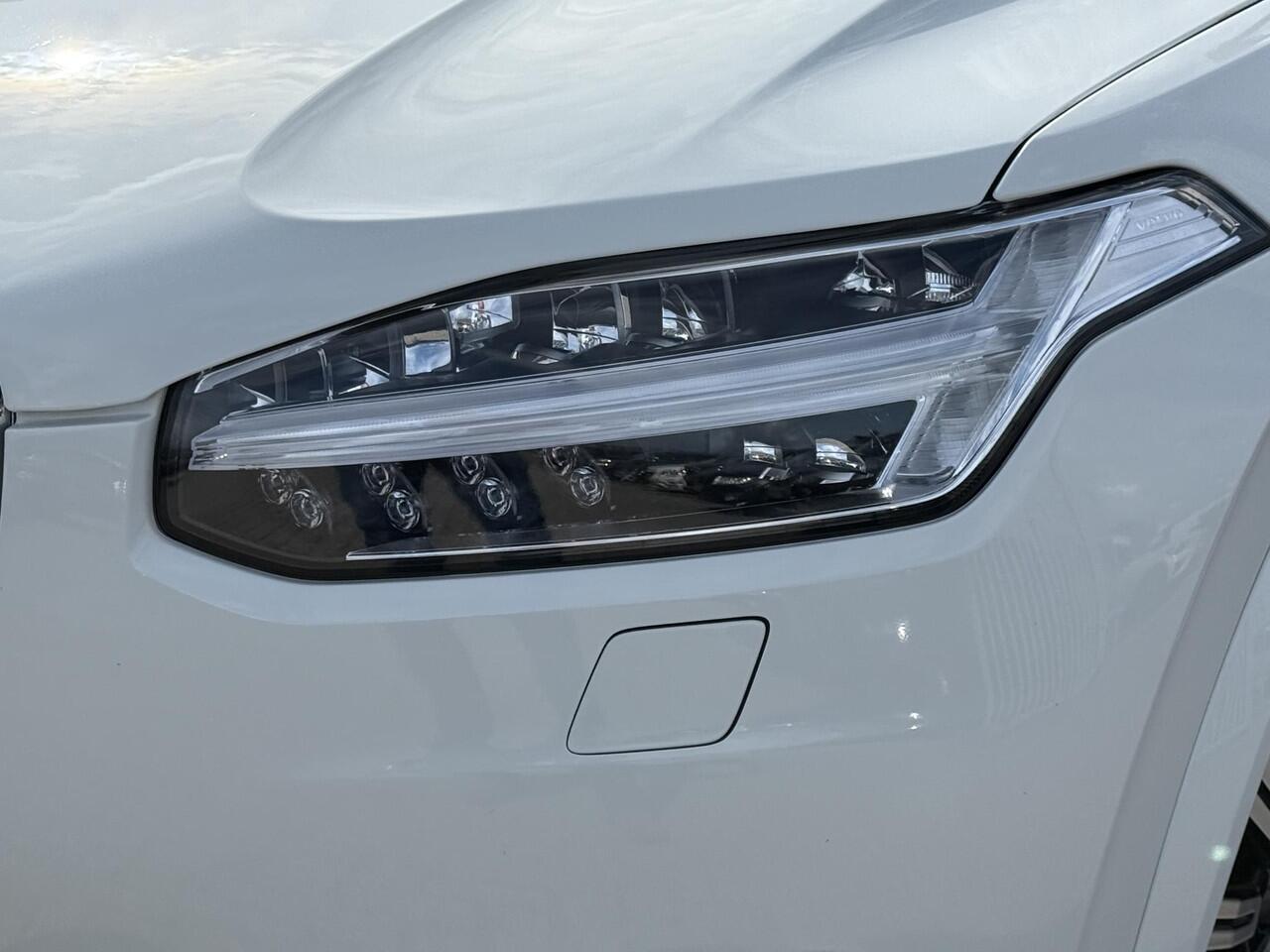 Volvo XC90 2.0 T8 Recharge AWD Inscription | Long Range | Trekhaak | Harman/Kardon | Luchtvering | Blis | Adaptieve cruise controle | Stoel ventilatie | Stand kachel |