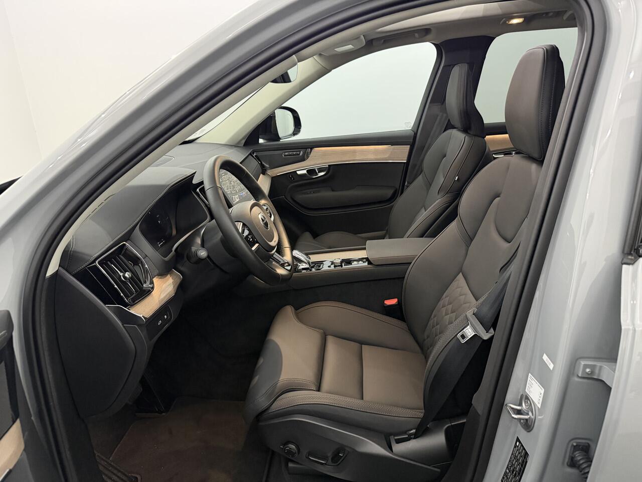 Volvo XC90 2.0 T8 Plug-in hybrid AWD Plus Bright 7P Pano, 360 Camera, Harman/Kardon, Luchtvering, Memory stoelen, Leder, Elektrische achterklep, 2 jaar garantie