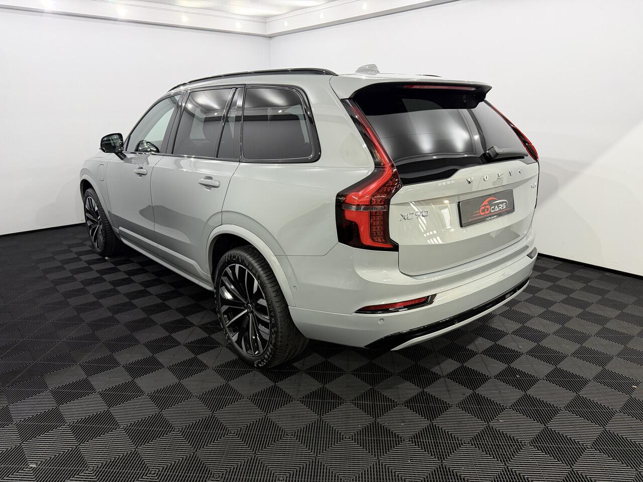Volvo XC90 2.0 T8 Plug-in hybrid AWD Plus Bright 7P Pano, 360 Camera, Harman/Kardon, Luchtvering, Memory stoelen, Leder, Elektrische achterklep, 2 jaar garantie