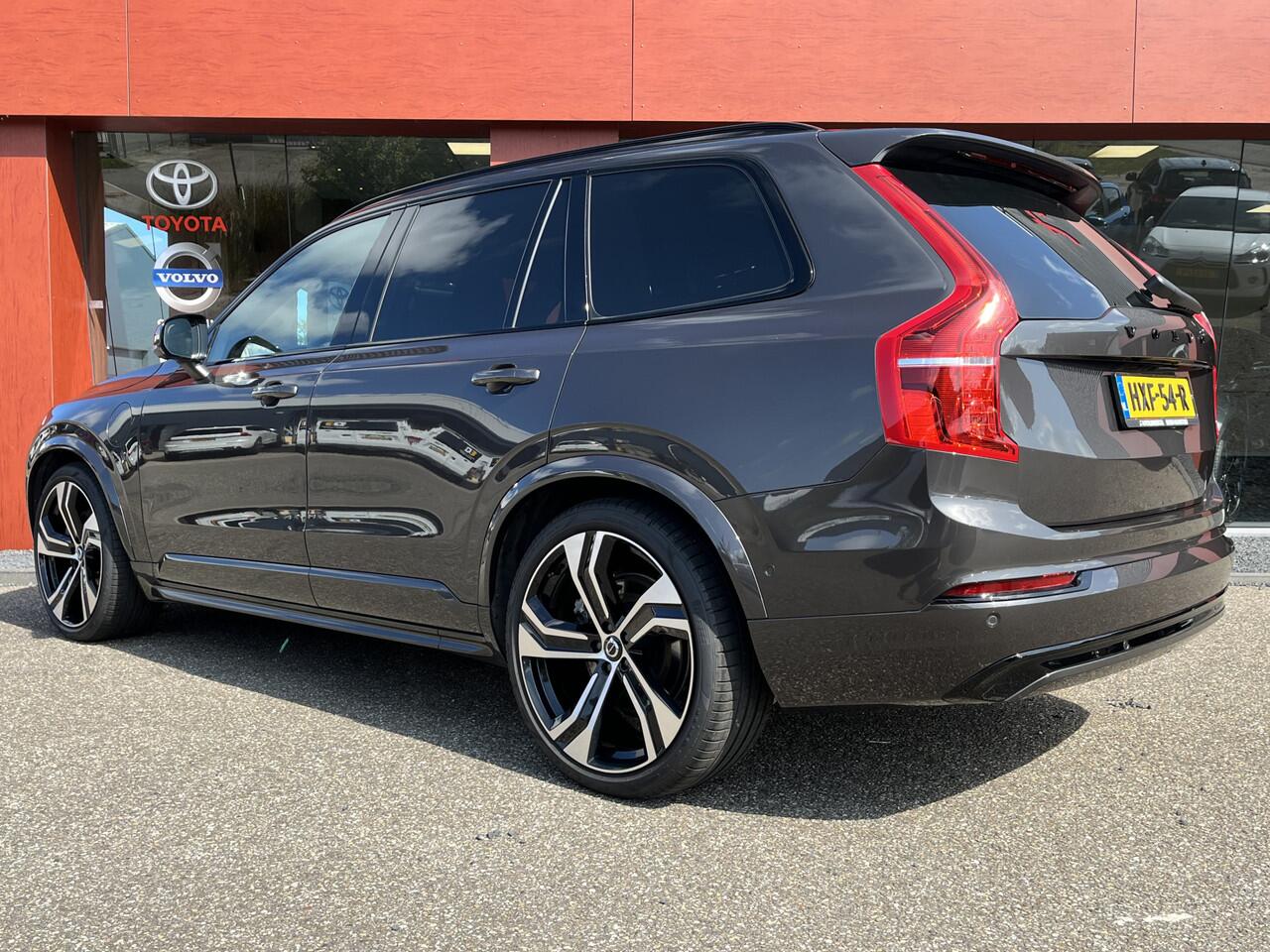 Volvo XC90 2.0 T8 Plug-in hybrid AWD Ultimate Dark | Luchtvering | Bowers & Wilkins Audio | Trekhaak | Carplay | 360'' Camera