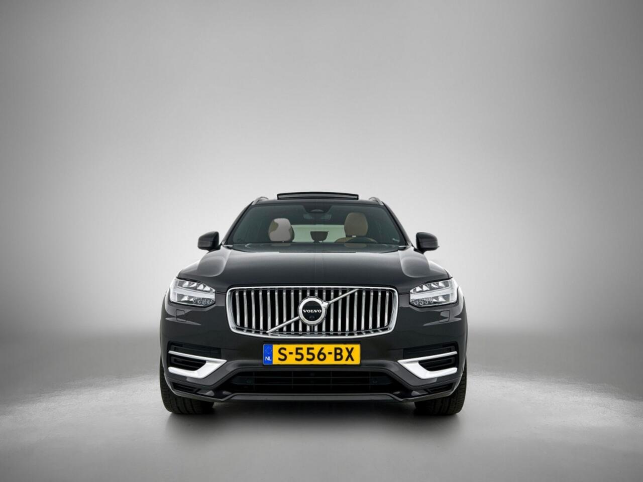 Volvo XC90 2.0 T8 AWD Ultimate Bright | Luchtvering | Leder | Panoramadak |
