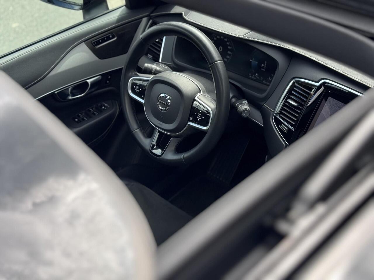 Volvo XC90 2.0 T8 Recharge AWD | PANO EL.TREKHAAK H&K