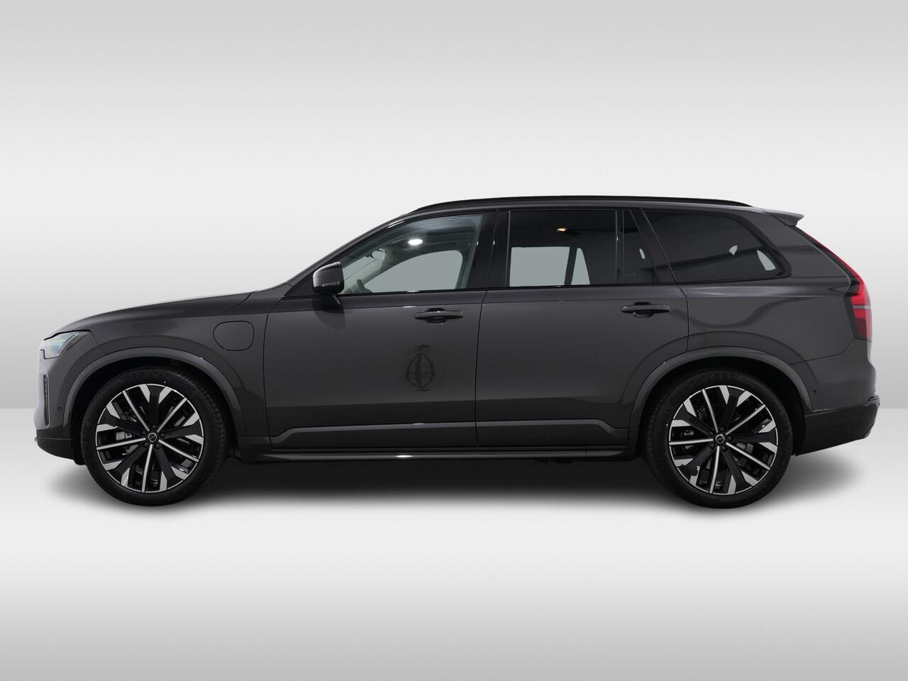 Volvo XC90 2.0 T8 RECHARGE 455PK AWD ULTRA DARK MY26 | Luchtvering | Nappa Leder | Massage | Ventilatie