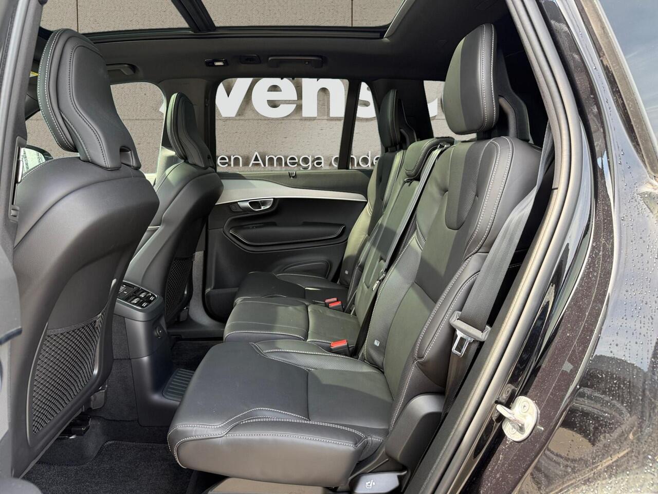 Volvo XC90 2.0 T8 Plug-in hybrid AWD Plus Bright | Extra getint glas | 360 graden camera | Panoramadak | Stoelverwarming |