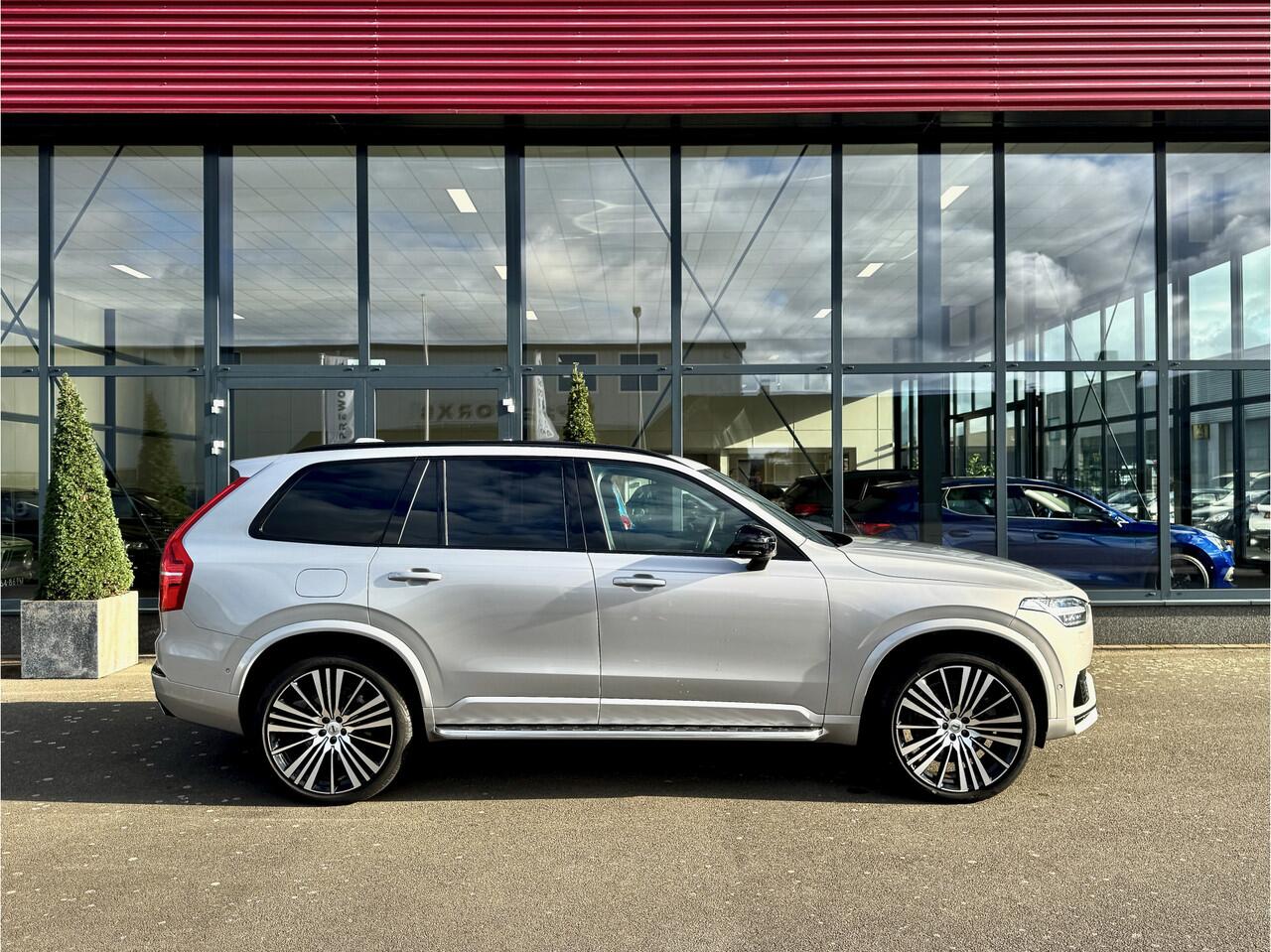 Volvo XC90 2.0 T8 Recharge AWD Ultra Dark 22" LEDER LUCHTVERING MASSAGE