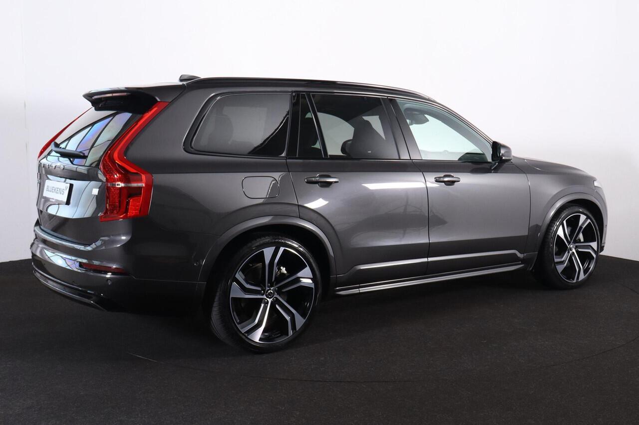Volvo XC90 T8 Recharge AWD Ultimate Dark - Luchtvering - Panorama/schuifdak - IntelliSafe Assist & Surround - 360º Camera - Bowers & Wilkins audio - Adaptieve LED koplampen - Verwarmde voorstoelen, stuur & achterbank - Parkeersensoren voor & achter - Elektr. bedienb