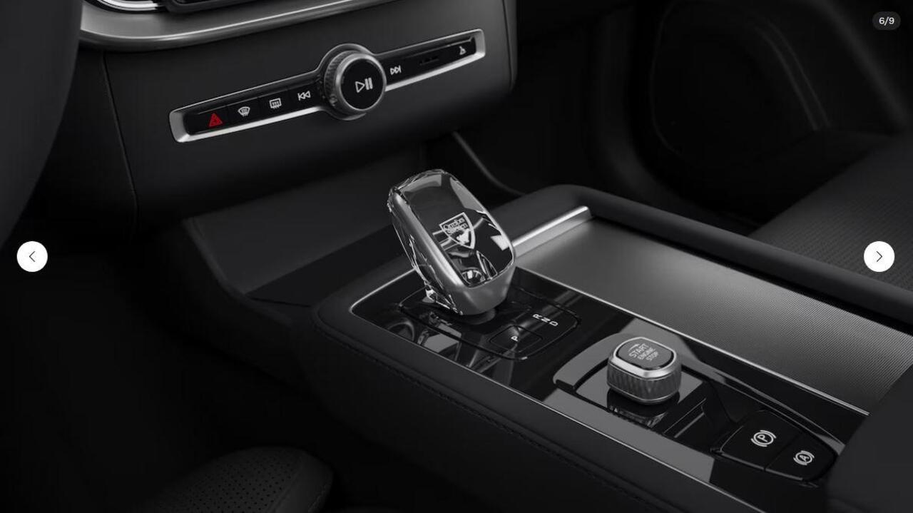 Volvo XC90 T8 Plug-in hybrid Ultra Black Ed. Exec. | Luchtvering | Bowers & Wilkins | Massage+Ventilatie | Gelamineerd Glas | Trekhaak | 22 Inch