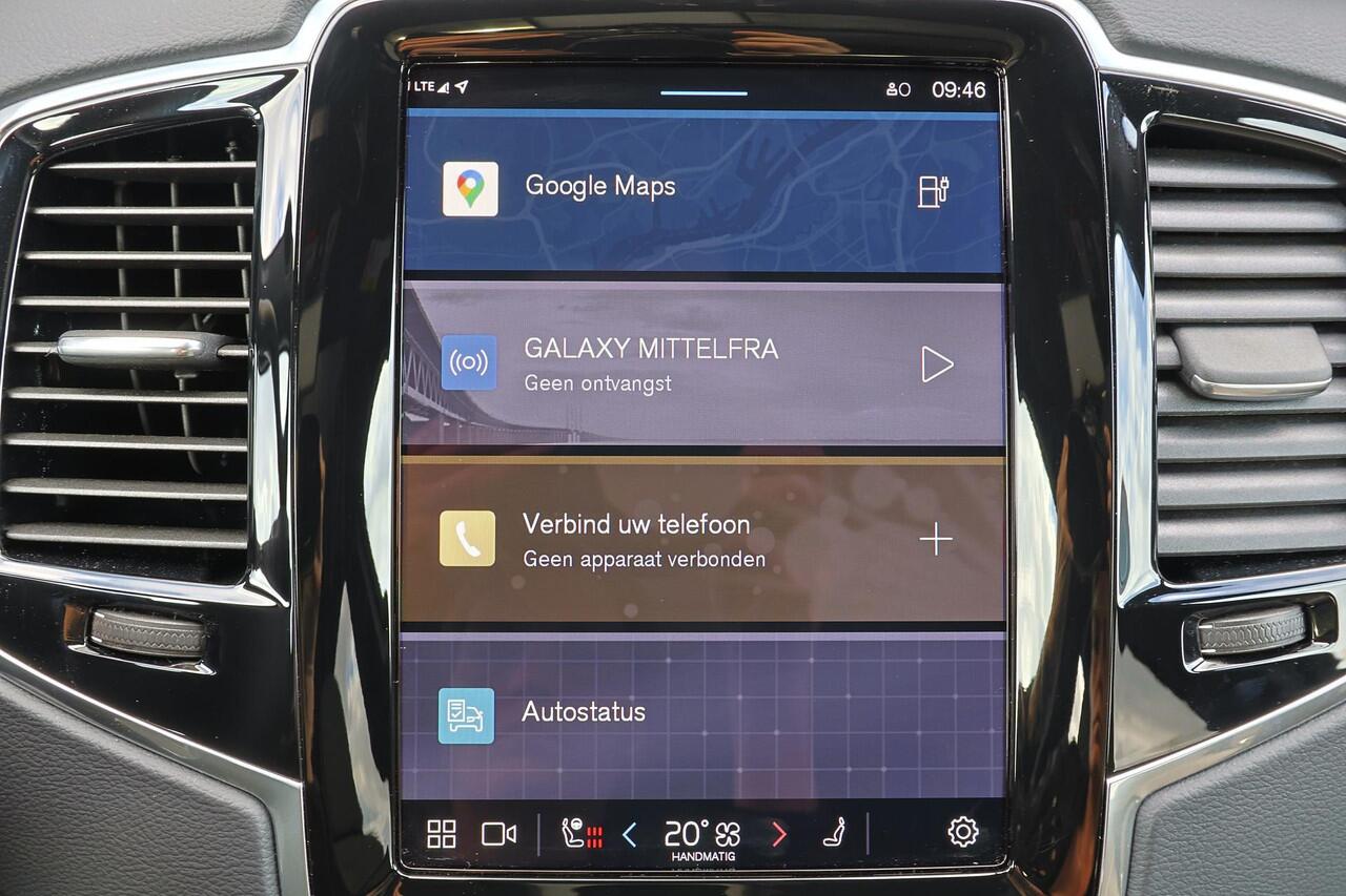 Volvo XC90 T8 Recharge AWD Plus Dark - Luchtvering - Panorama/schuifdak - IntelliSafe Assist & Surround - 360º Camera - Harman/Kardon audio - Adaptieve LED koplampen - Verwarmde voorstoelen, stuur & achterbank - Parkeersensoren voor & achter - Elektr. bedienb. voors