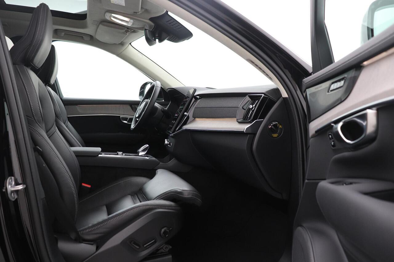 Volvo XC90 T8 Plug-in hybrid Ultra Bright | FACELIFT | Luchtvering | Massage+Ventilatie | Panoramadak | Head-Up | 360 Camera | 21 Inch