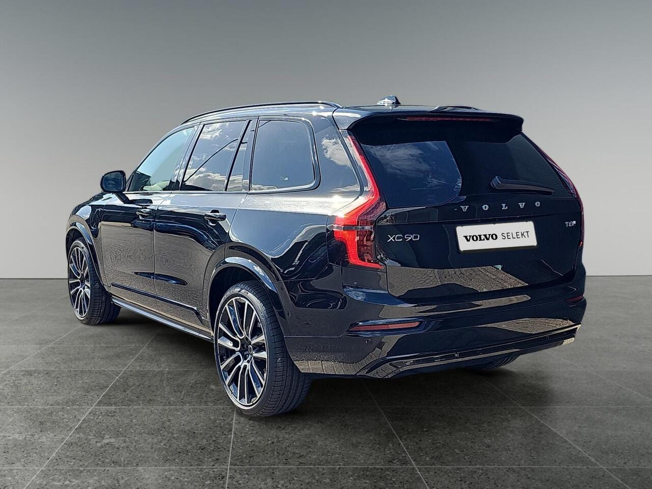 Volvo XC90 2.0 T8 Plug-in hybrid AWD Ultra Dark | Luchtvering | Bowers & Wilkins Audio | Extra getint glas | Massagefunctie |