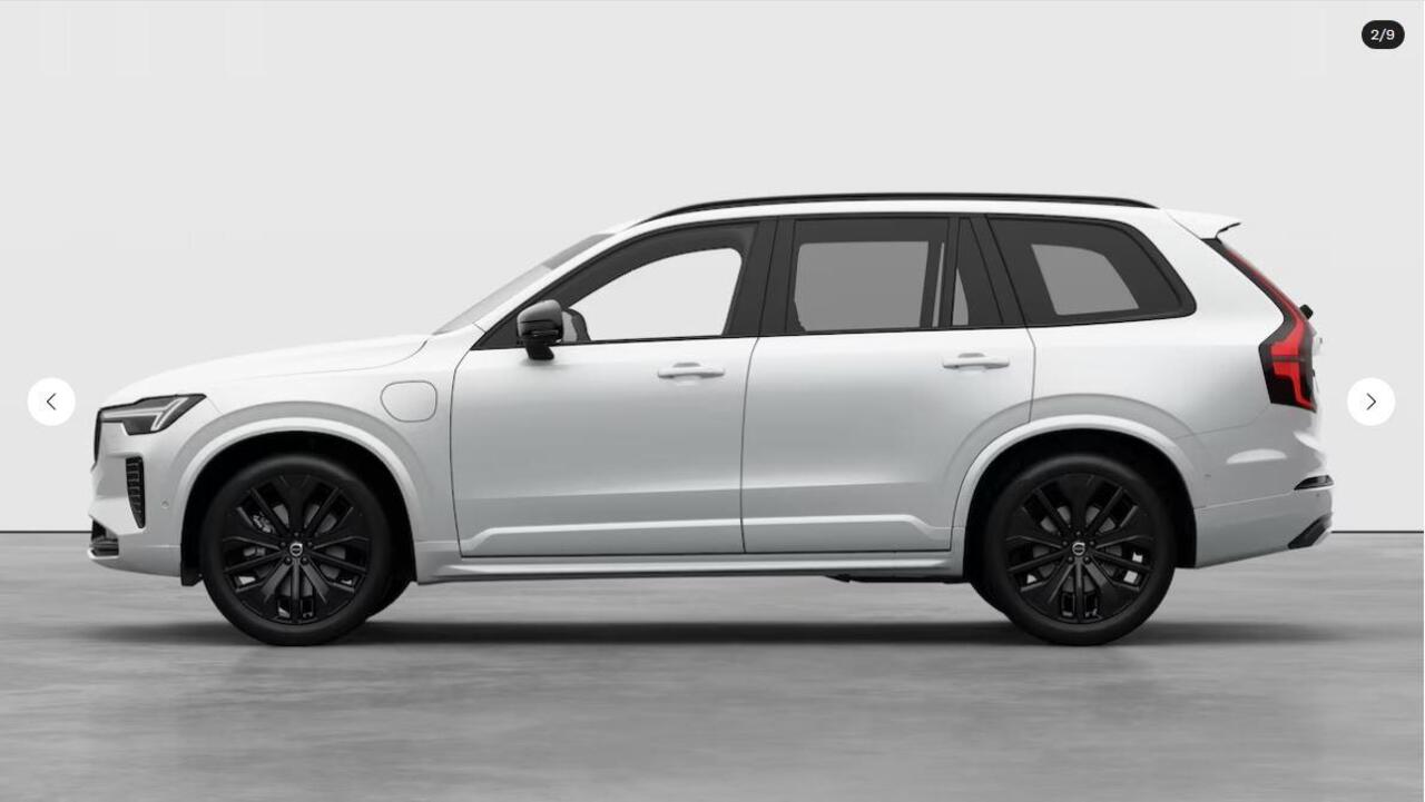 Volvo XC90 T8 Plug-in hybrid Ultra Black Edition | Luchtvering | Bowers & Wilkins | Massage+Ventilatie | Gelamineerd Glas | Trekhaak | 21 Inch